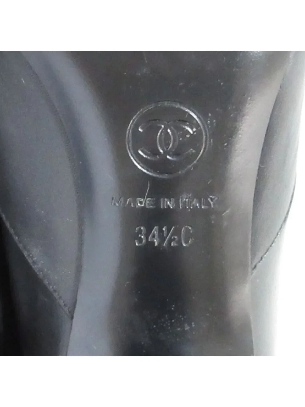 Chanel name cc